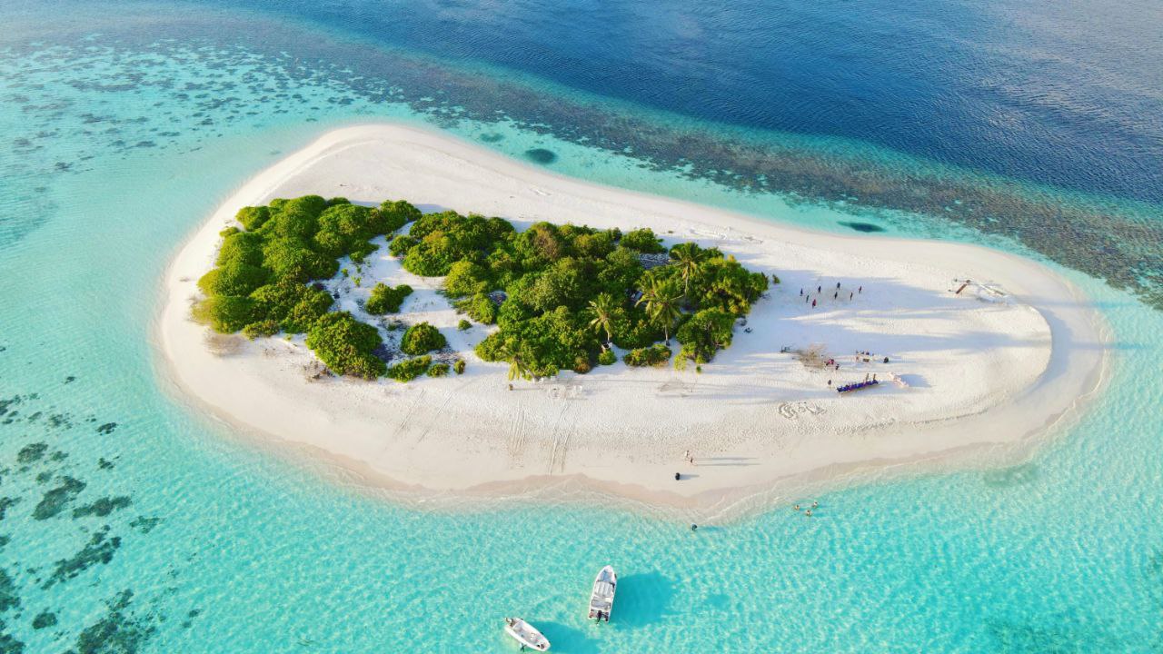 Snorkeling in Maldives